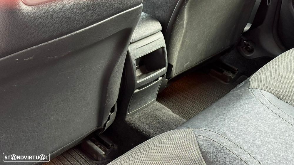 Mercedes-Benz CLA 200 d Shooting Brake Urban - 7