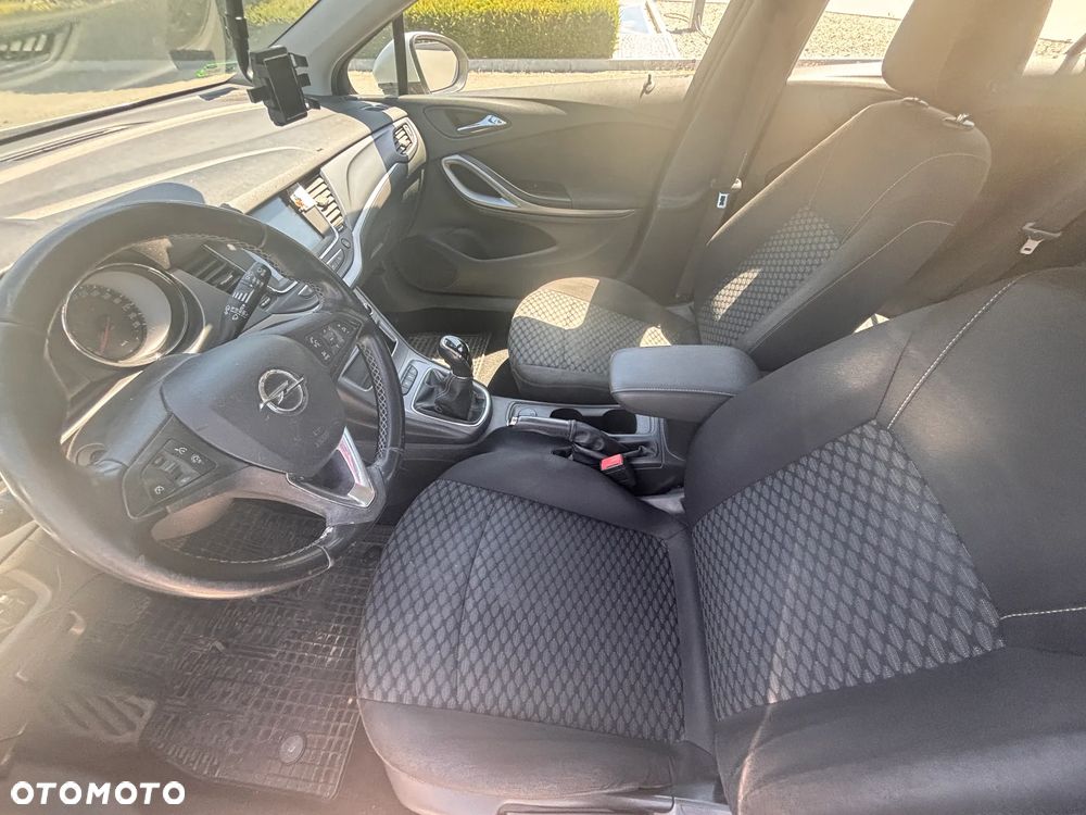 Opel Astra 1.6 CDTI Enjoy - 10