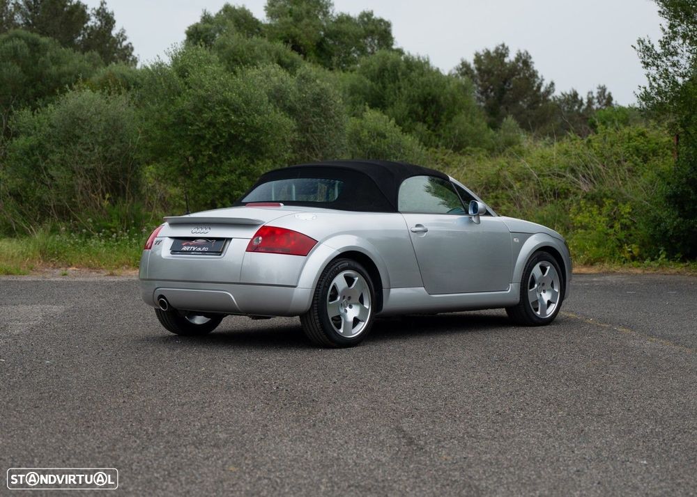 Audi TT Roadster 1.8 T - 11