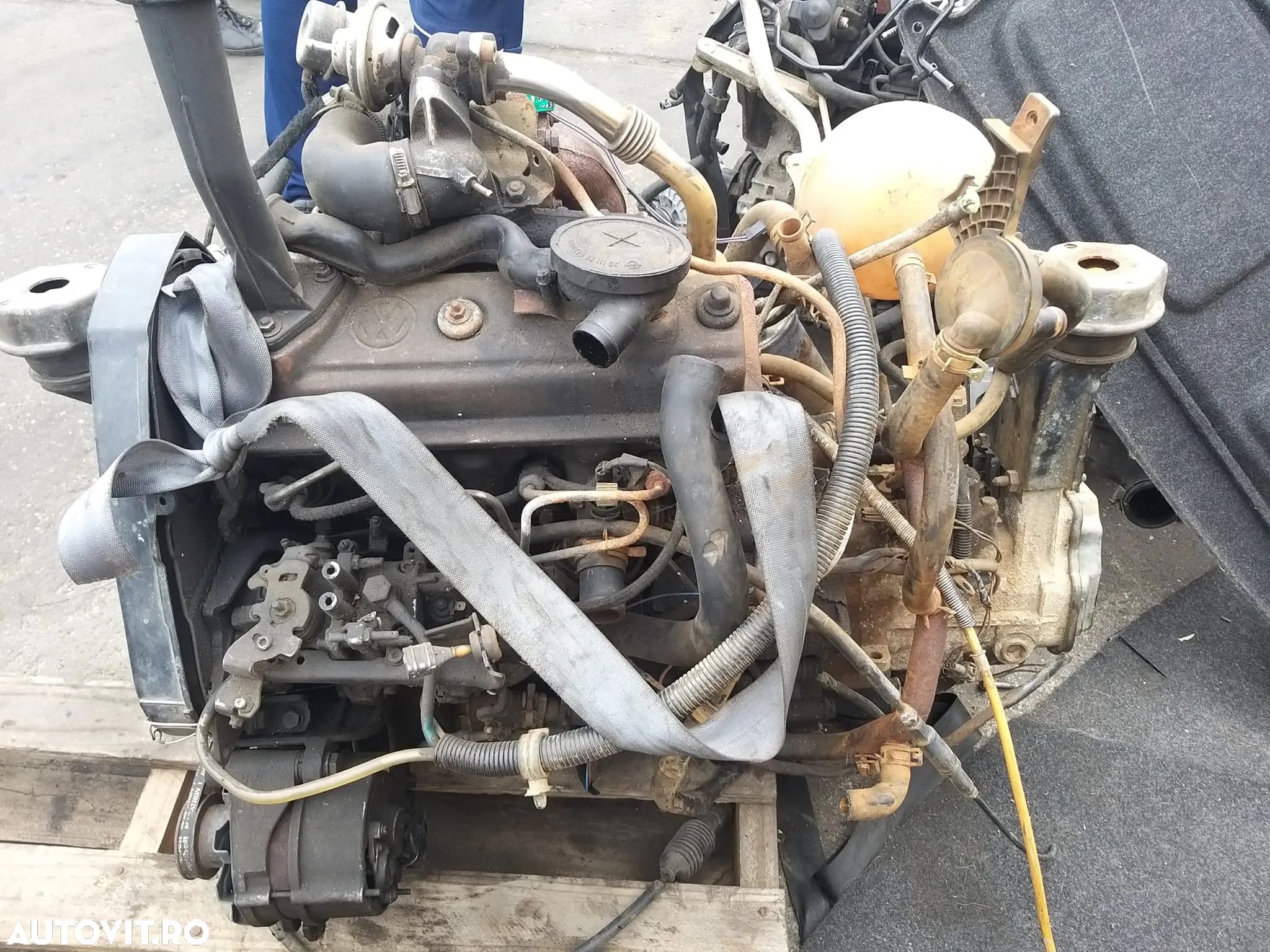 Motor Complet pentru Volkswagen Transporter T4 1.9 TDI cod motor: ABL - 1