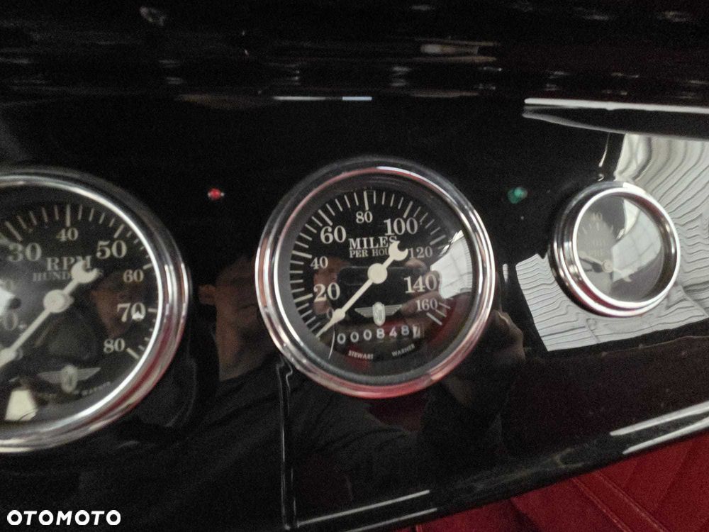 Ford Inny - 7