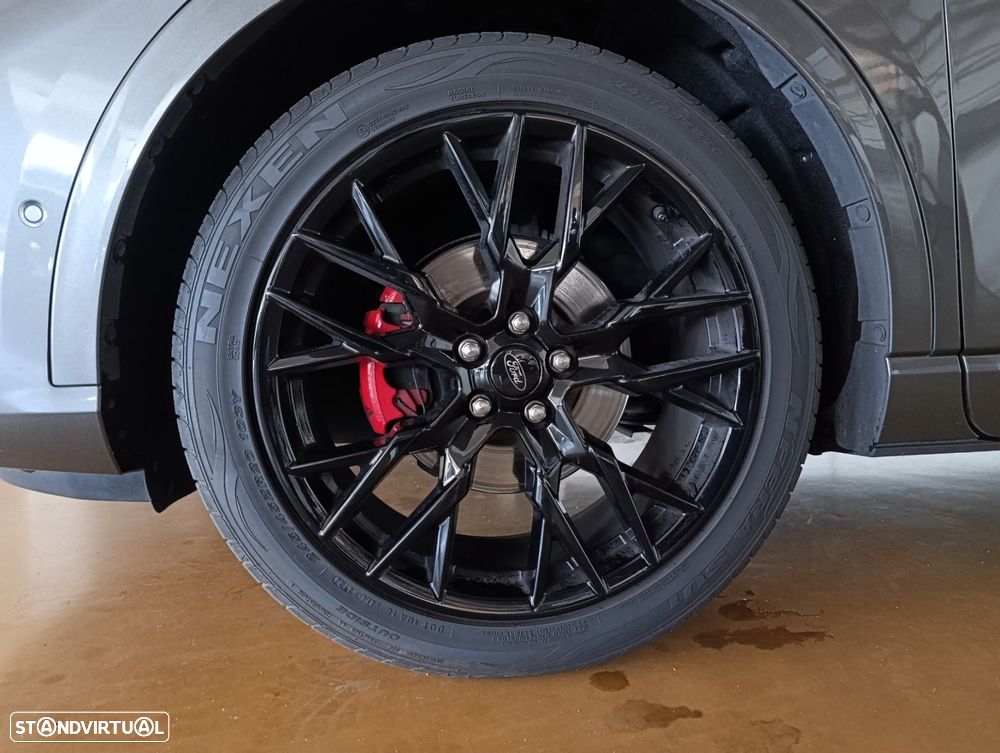 Ford Kuga 1.5 EcoBoost ST-Line X - 5
