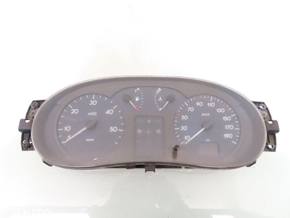 LICZNIK NISSAN INTERSTAR 2.2 dCI P8200032767B - 1