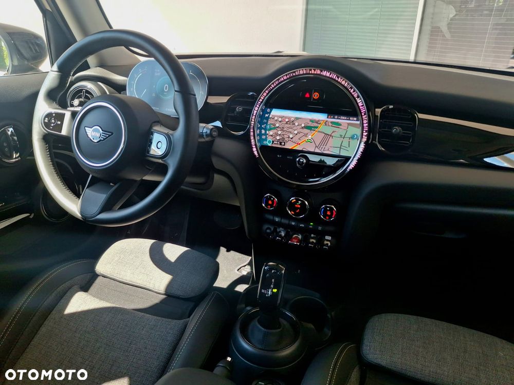 MINI Cooper Classic Trim - 5