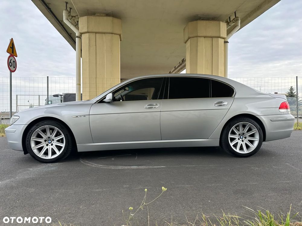 BMW Seria 7 760i L - 2