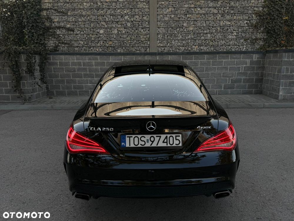 Mercedes-Benz CLA 250 4-Matic AMG Line - 5