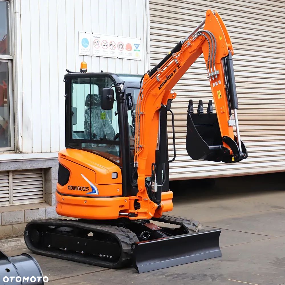Lonking CDM6025 - 1