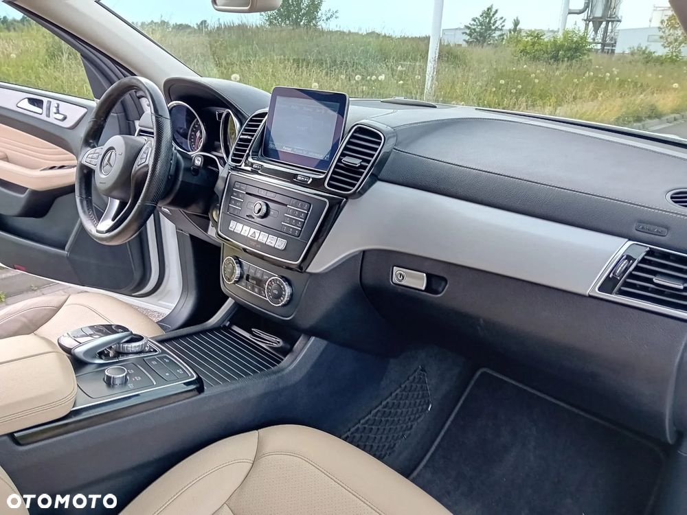 Mercedes-Benz GLE - 5