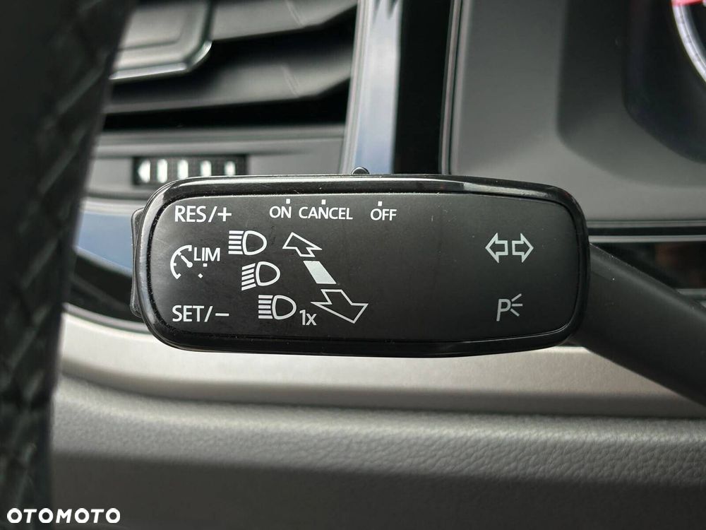Volkswagen Polo 1.0 Comfortline - 22