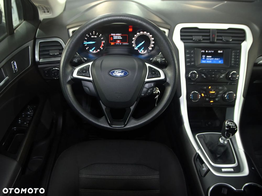 Ford Mondeo - 18