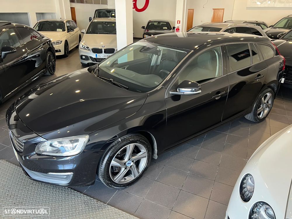 Volvo V60 D2 Edition Pro - 2