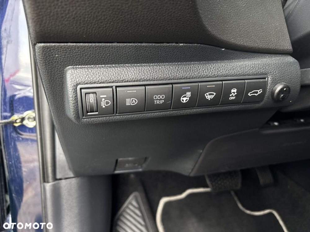 Toyota Corolla 1.8 Hybrid Style - 22