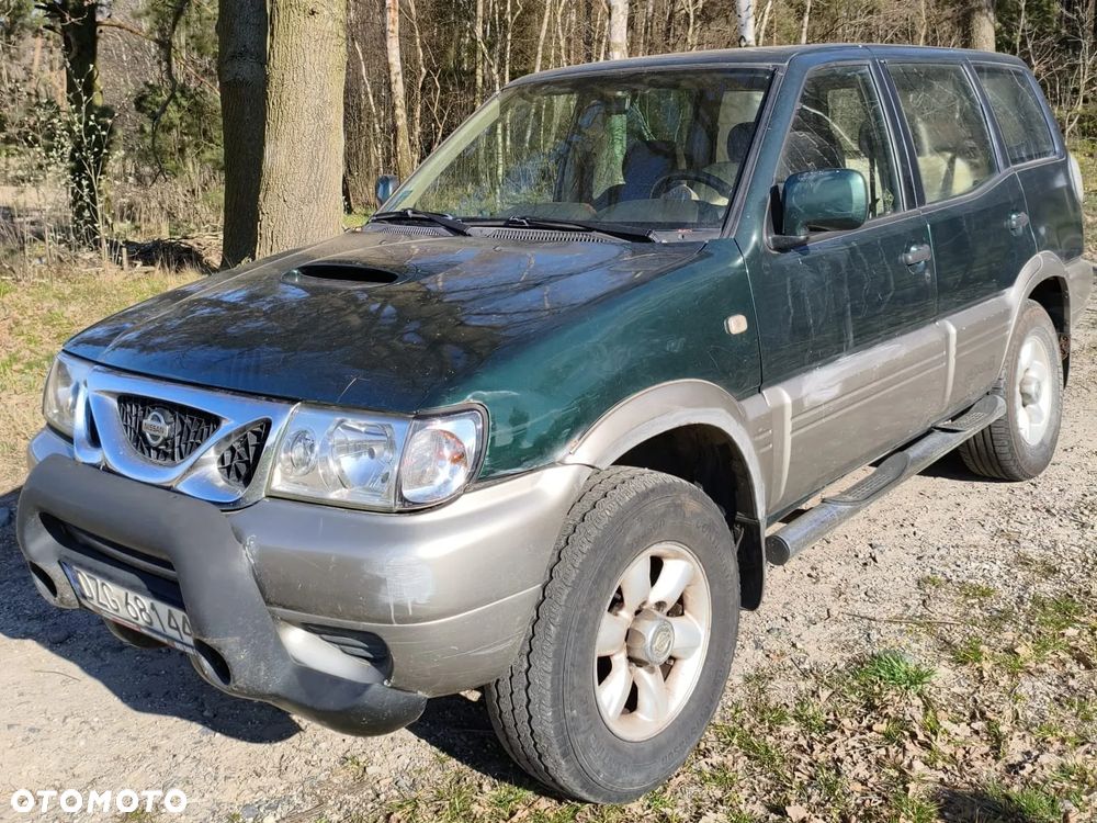 Nissan Terrano 2.7 TDi Comfort - 3