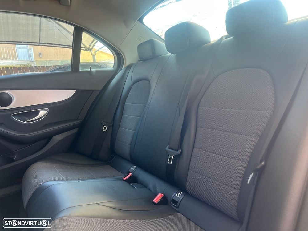 Mercedes-Benz C 300 BlueTEC Hybrid Avantgarde - 12