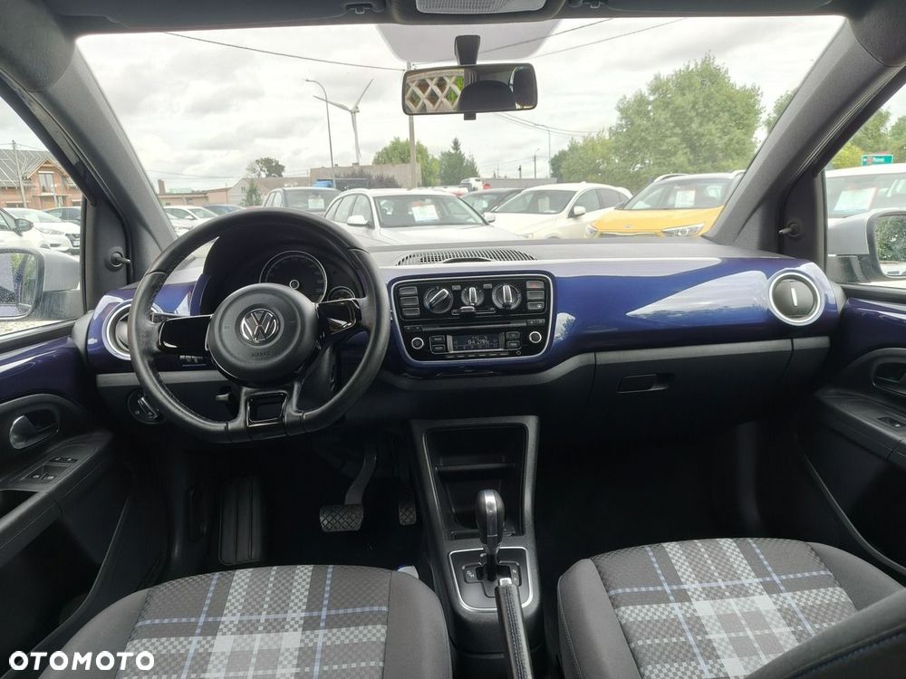 Volkswagen up! - 14