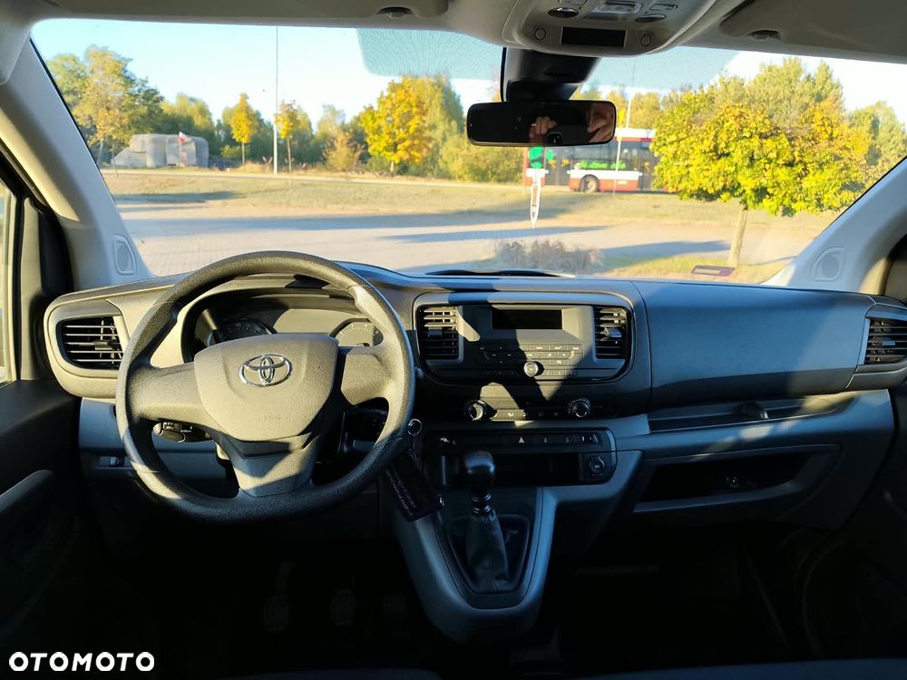 Toyota ProAce D-4D Medium 3,0t Active (bryg.) - 22