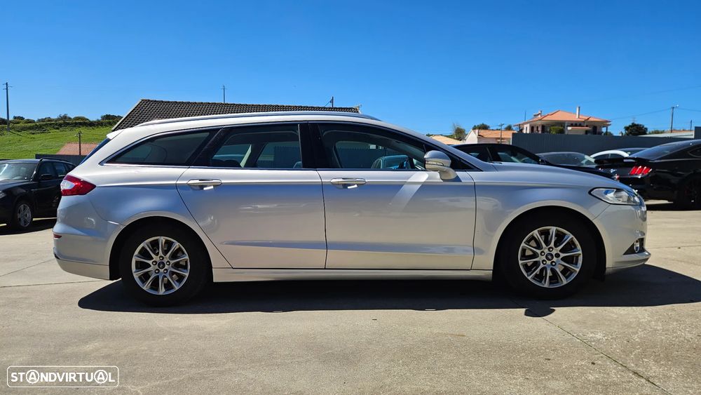 Ford Mondeo SW 1.5 TDCi Titanium - 4