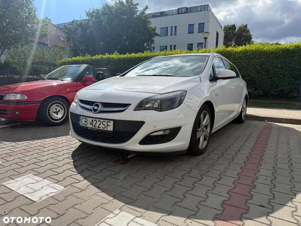 Opel Astra 2.0 CDTI Cosmo - 2