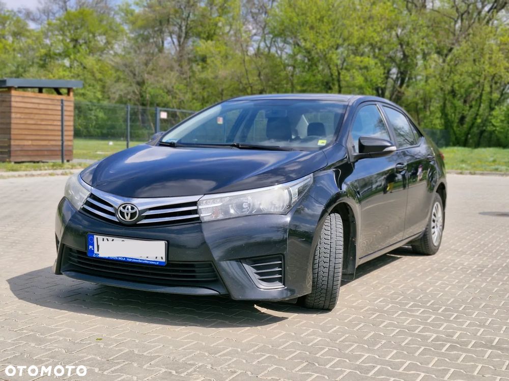 Toyota Corolla - 2