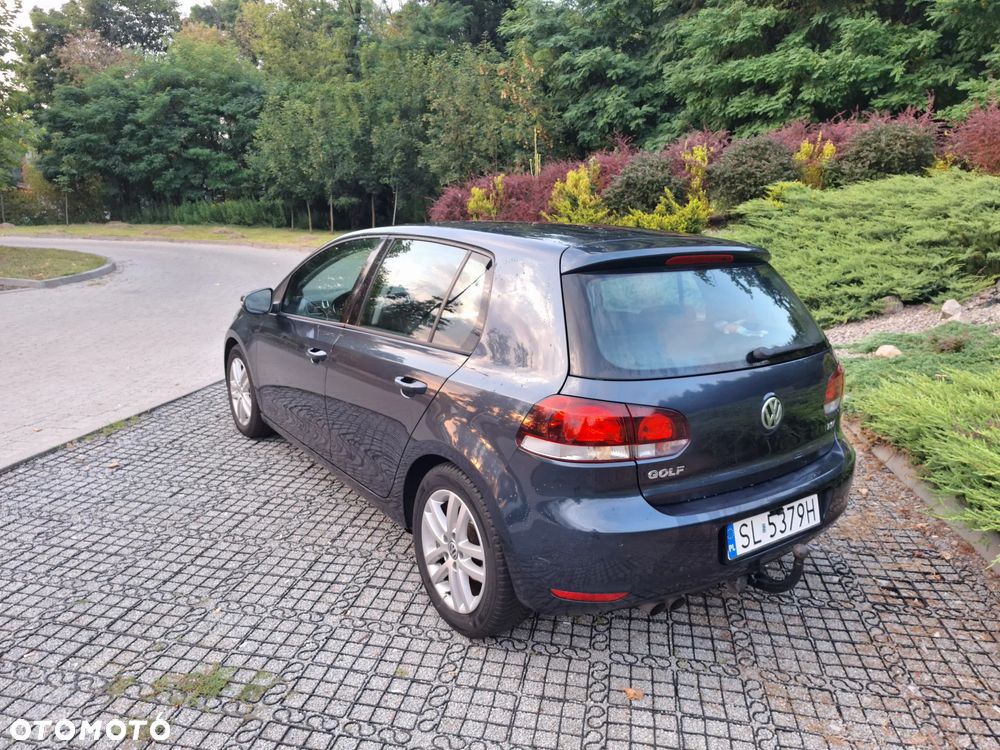 Volkswagen Golf 1.4 TSI Highline - 2