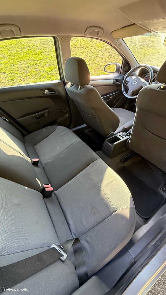 Opel Astra 1.3 CDTi Edition - 15