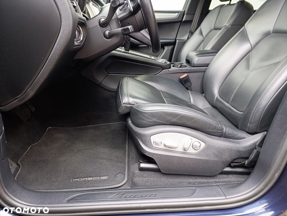 Porsche Macan Standard - 10