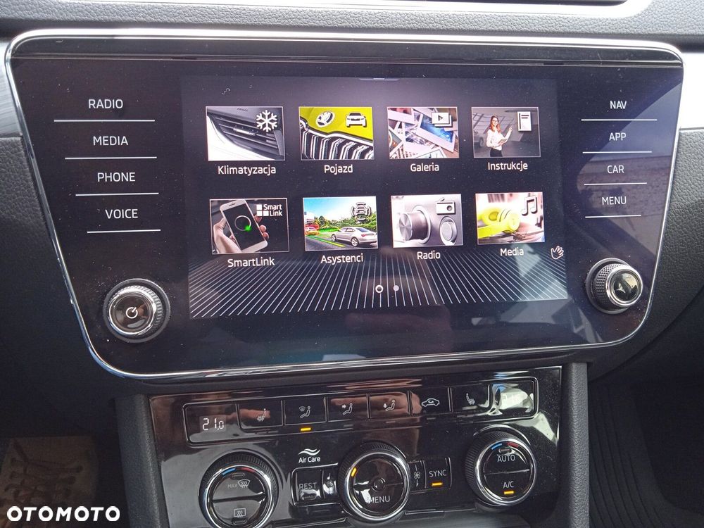 Skoda Superb 1.5 TSI Ambition DSG - 27