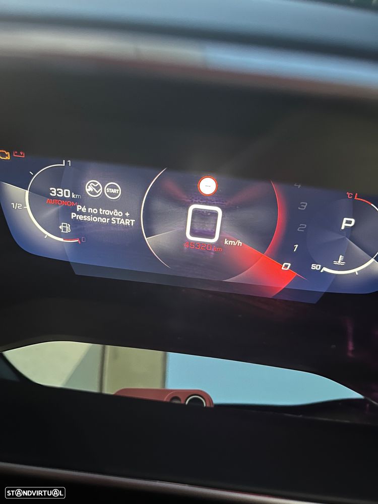 Peugeot 2008 1.2 PureTech GT EAT8 - 25