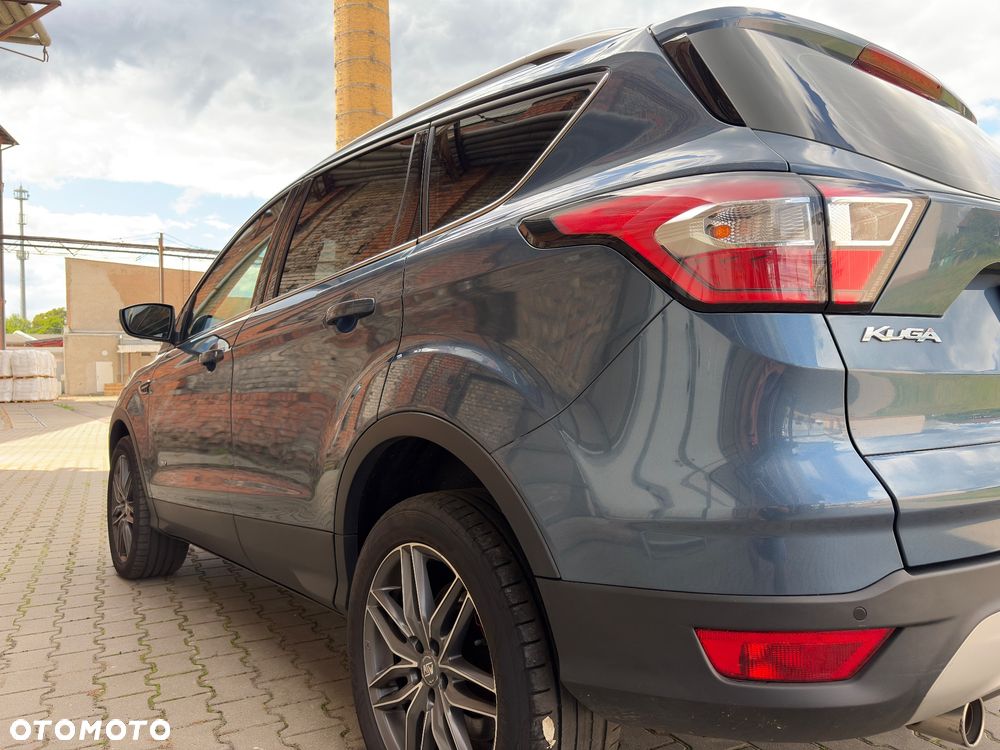 Ford Kuga 2.0 TDCi 4x4 Titanium - 10
