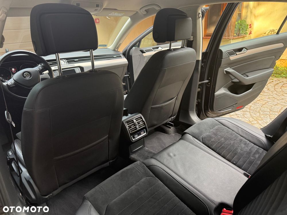 Volkswagen Passat 2.0 TDI BMT Highline - 12