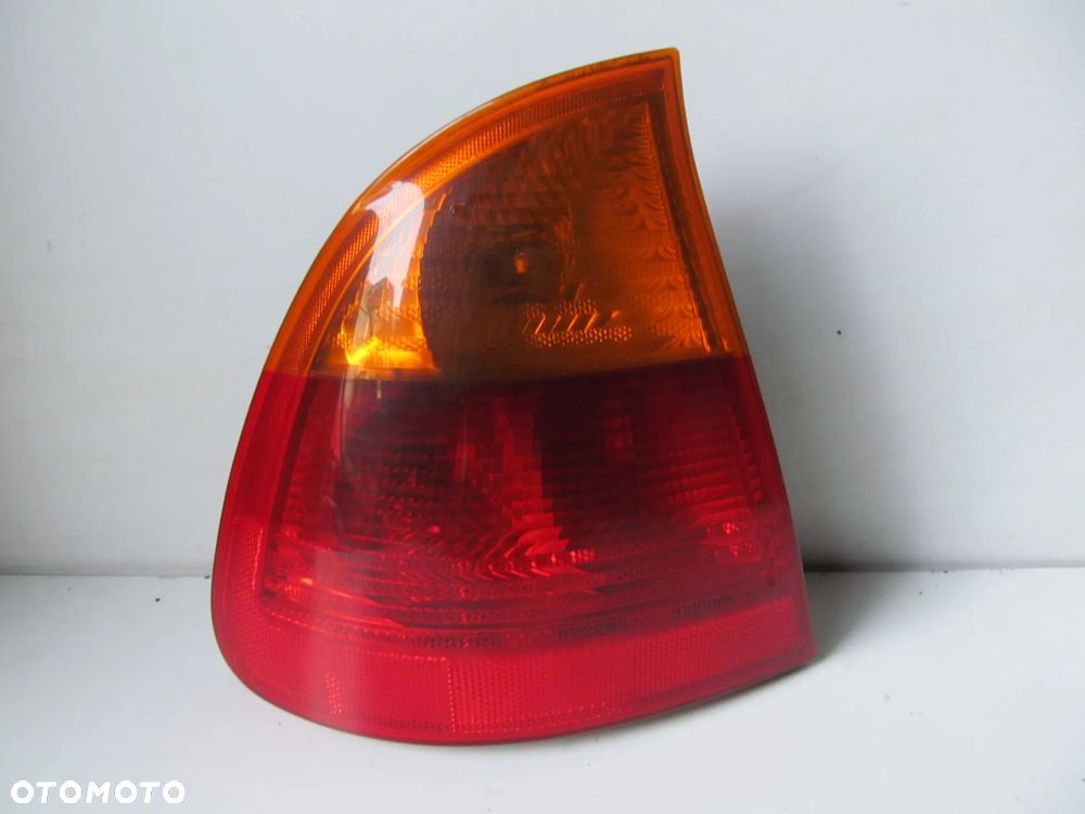 LAMPA TYL TYLNA LEWA BMW E46 KOMBI SLASK WYSYLKA - 1
