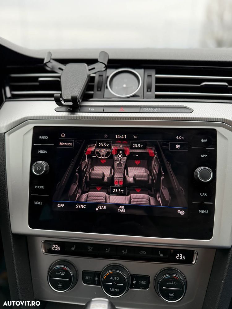 Volkswagen Passat 2.0 TDI DSG R Executive - 34