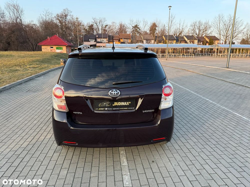 Toyota Verso 1.8 Life - 6