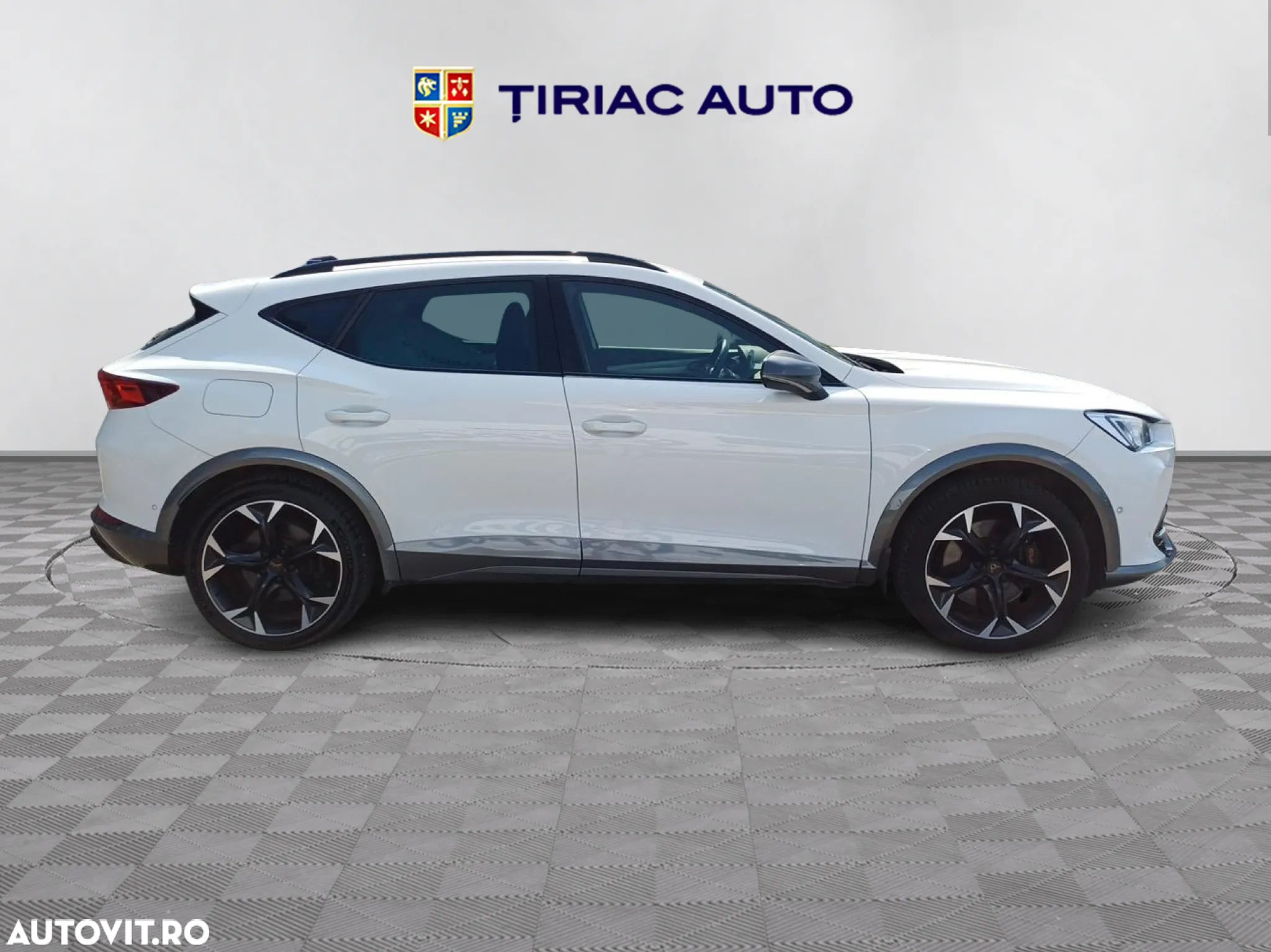 Cupra Formentor VZ 2.0 TSI 4DRIVE DSG - 6