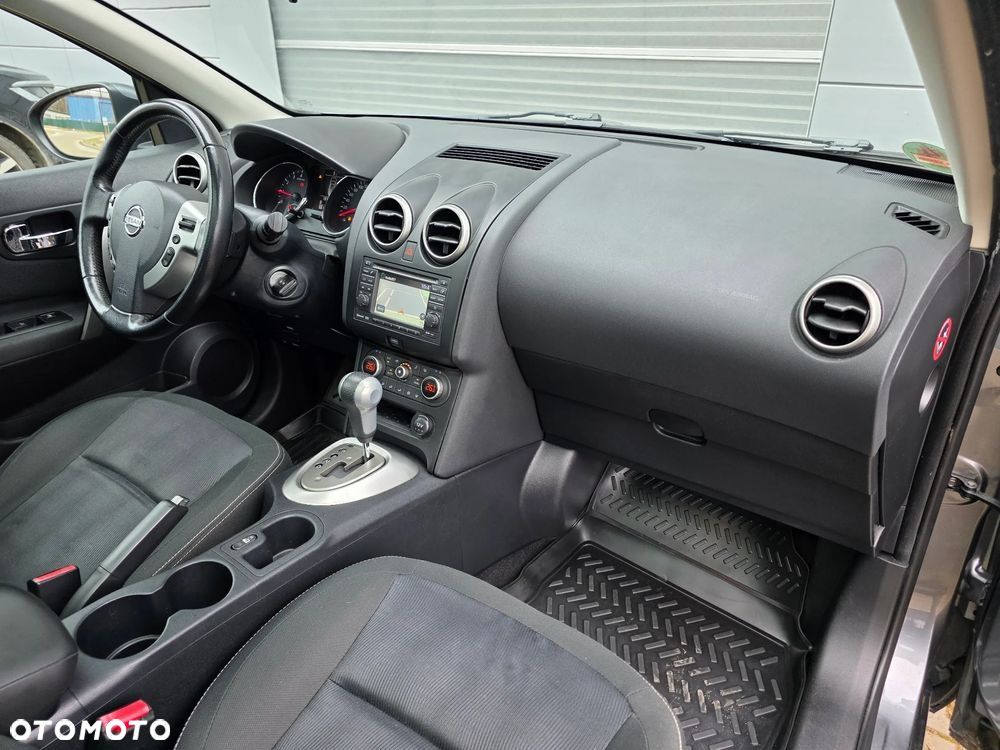 Nissan Qashqai 2.0 Acenta Pack CVT - 22
