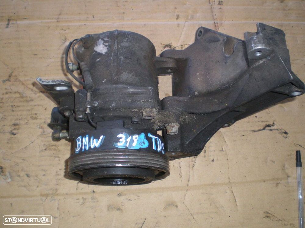 Compressor AC 64528390228 BMW E36 1997 318TDS - 1