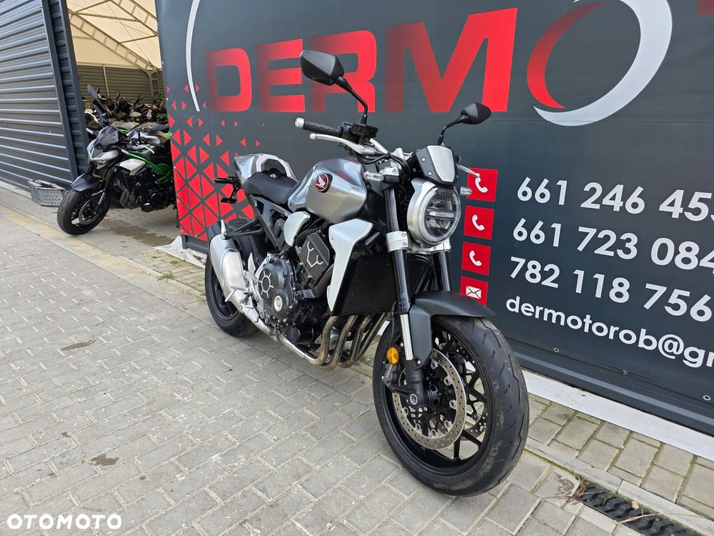 Honda CB - 1