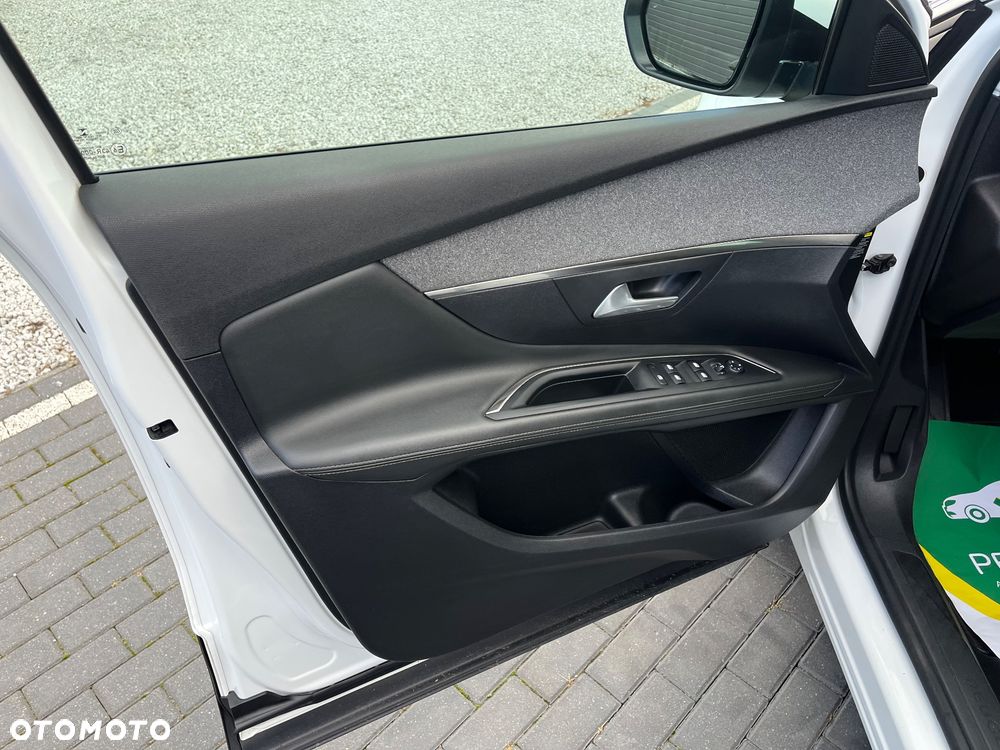 Peugeot 3008 BlueHDi 130 Stop & Start EAT8 Allure Business-Paket - 23