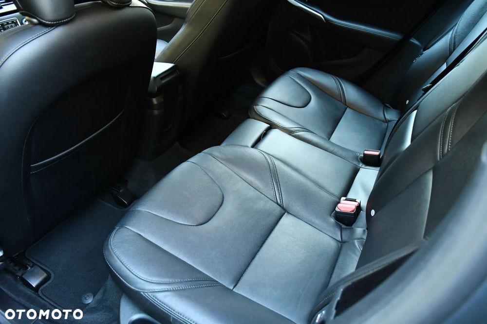 Volvo V40 D2 - 20