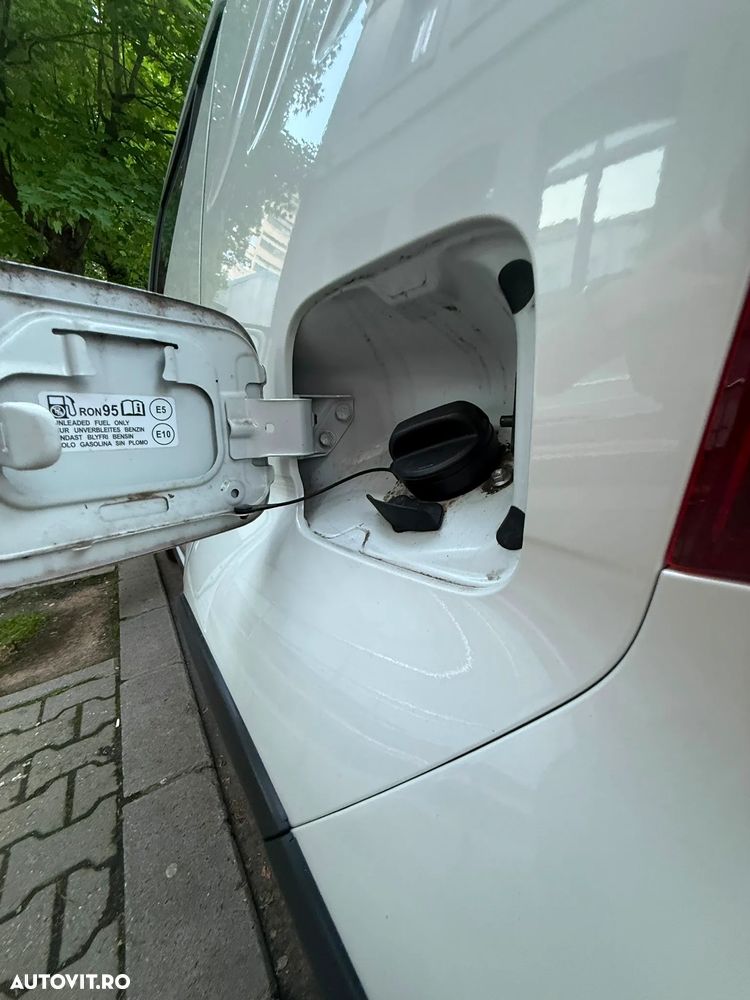 Suzuki Ignis 1.2 Dualjet 12V MHEV CVT Spirit - 16