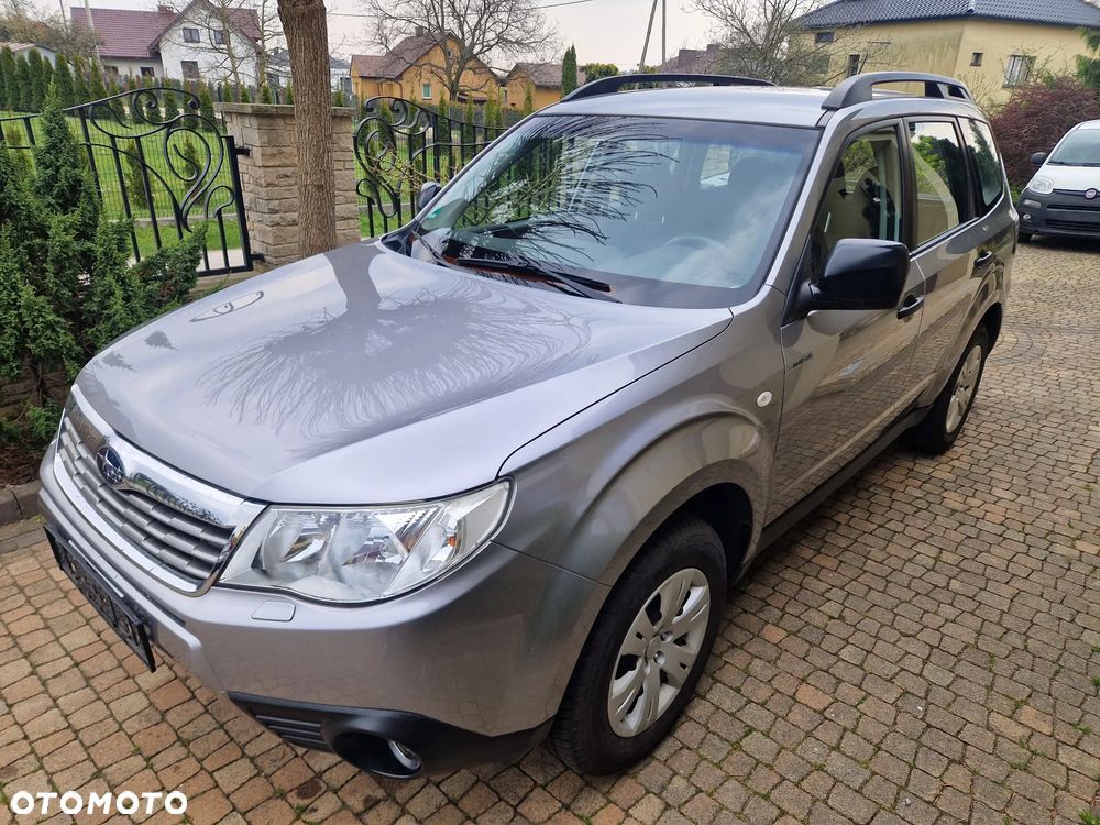 Subaru Forester 2.0X Active - 1