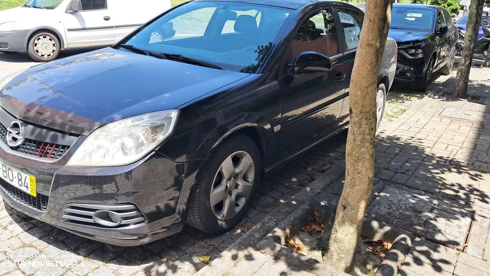 Opel Vectra 1.6 Executive - 1