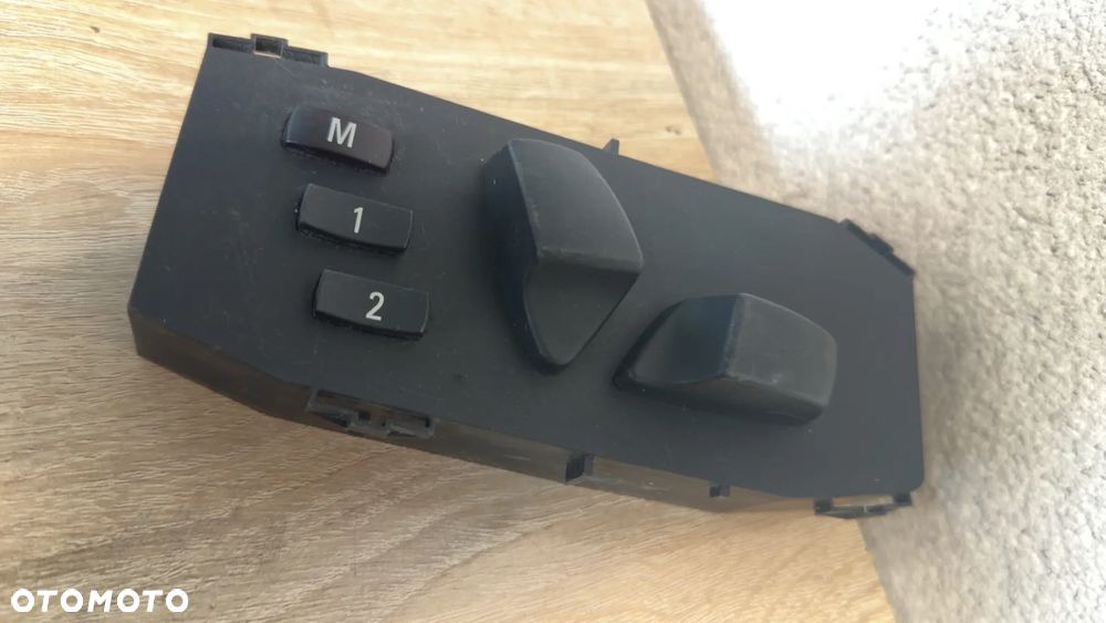 MODUŁ PRZEDNIEGO PRAWEGO FOTELA BMW E92 6936980 - 1