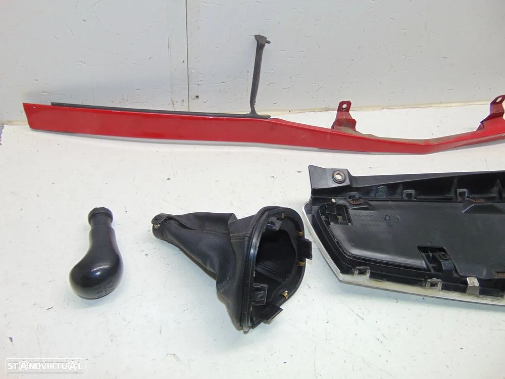 Lancia Delta grelha/Friso - 10