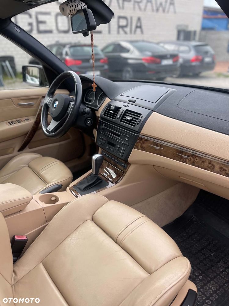 BMW X3 3.0si - 9