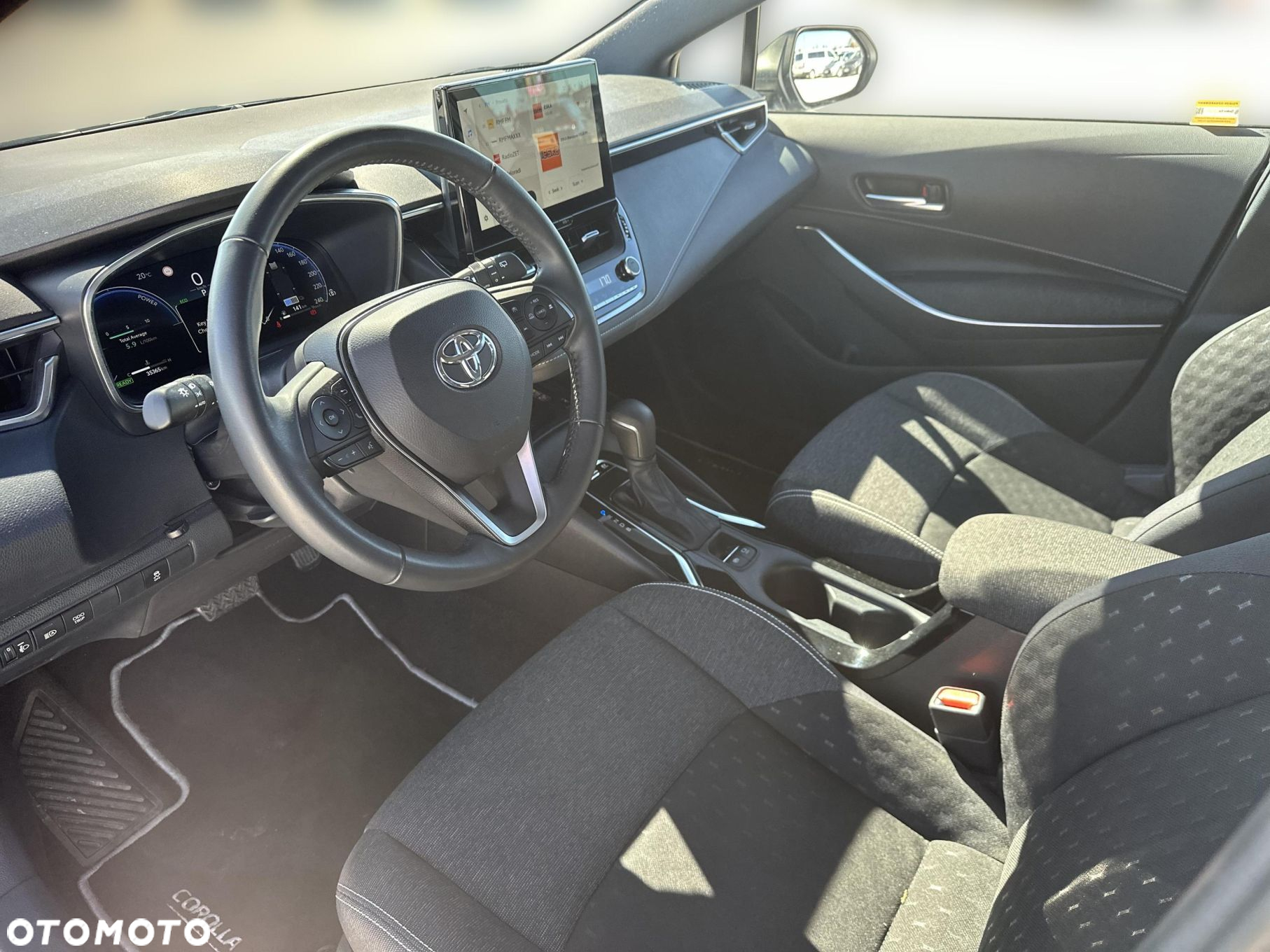 Toyota Corolla - 10