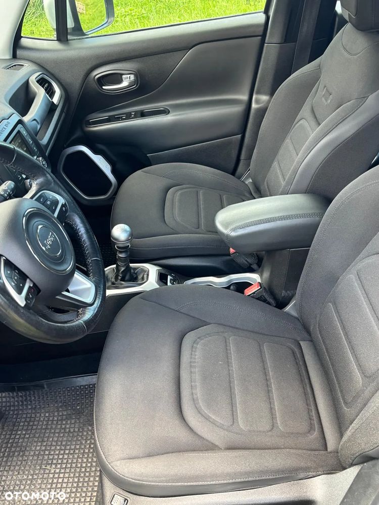 Jeep Renegade - 9