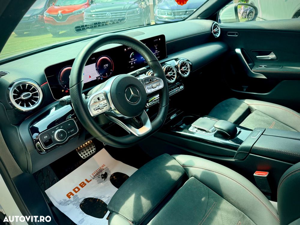 Mercedes-Benz A 200 d Sedan 8G-DCT AMG Line - 7