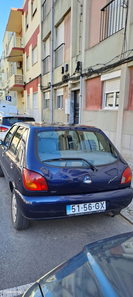 Ford Fiesta 1.25 Ghia - 3