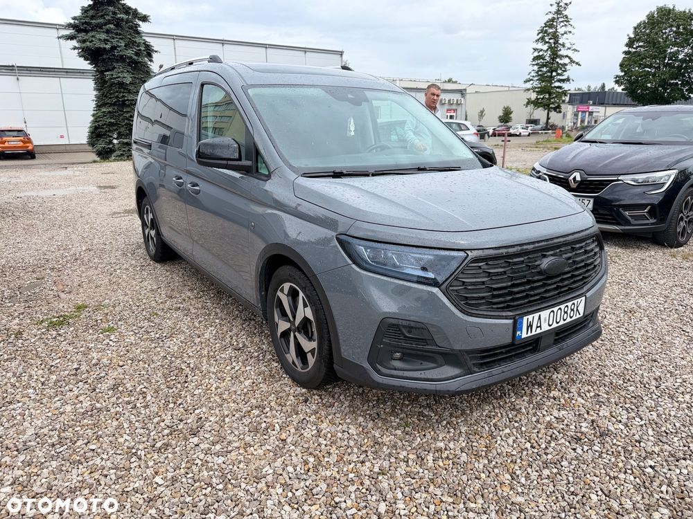 Ford Tourneo Connect Grand - 2